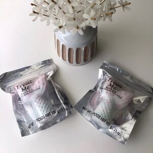 Mermaid Tail Bath Bombs SET OF 2 Spa Bath Fizzy Shimmering Pastel Pair Relax NEW